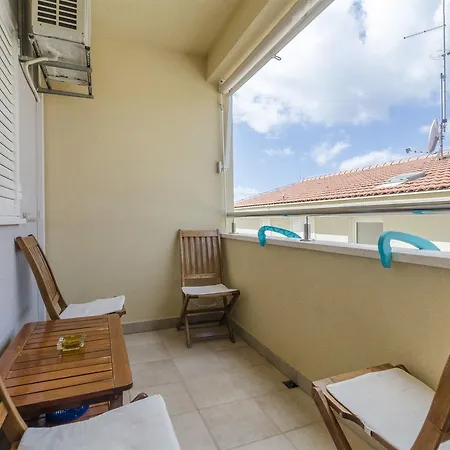 Apartamento Ela *